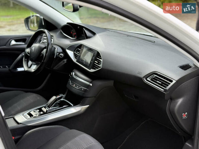 Білий Пежо 308, об'ємом двигуна 1.5 л та пробігом 162 тис. км за 14700 $, фото 53 на Automoto.ua