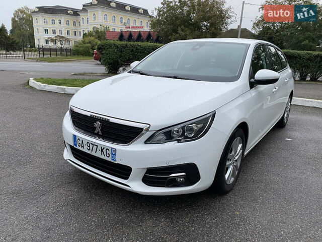 Білий Пежо 308, об'ємом двигуна 1.5 л та пробігом 180 тис. км за 14750 $, фото 2 на Automoto.ua