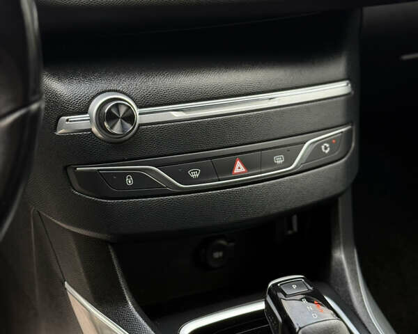 Белый Пежо 308, объемом двигателя 1.5 л и пробегом 162 тыс. км за 14900 $, фото 50 на Automoto.ua