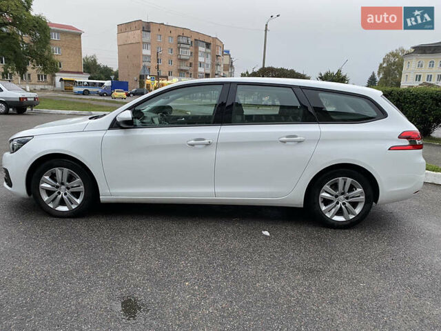 Білий Пежо 308, об'ємом двигуна 1.5 л та пробігом 180 тис. км за 14750 $, фото 5 на Automoto.ua