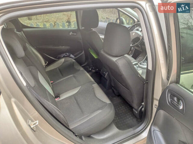 Бежевый Пежо 308, объемом двигателя 1.6 л и пробегом 127 тыс. км за 6700 $, фото 14 на Automoto.ua