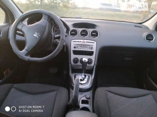 Бежевый Пежо 308, объемом двигателя 1.6 л и пробегом 222 тыс. км за 6400 $, фото 5 на Automoto.ua