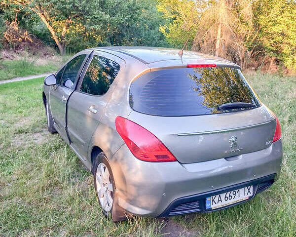 Бежевый Пежо 308, объемом двигателя 1.6 л и пробегом 127 тыс. км за 6700 $, фото 7 на Automoto.ua