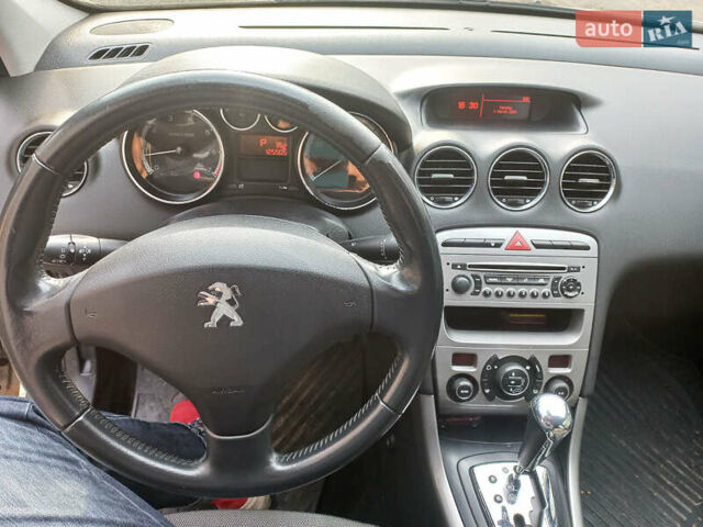 Бежевый Пежо 308, объемом двигателя 1.6 л и пробегом 127 тыс. км за 6700 $, фото 20 на Automoto.ua