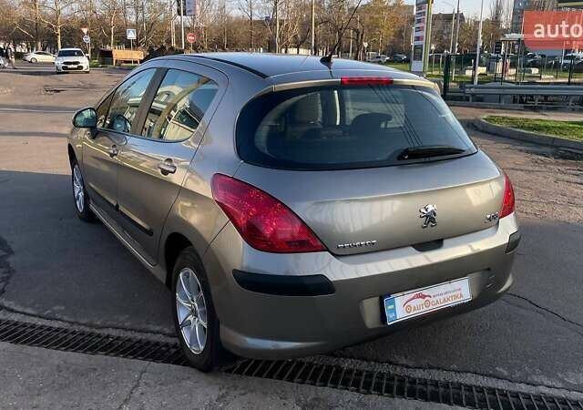 Бежевый Пежо 308, объемом двигателя 1.6 л и пробегом 224 тыс. км за 6299 $, фото 3 на Automoto.ua