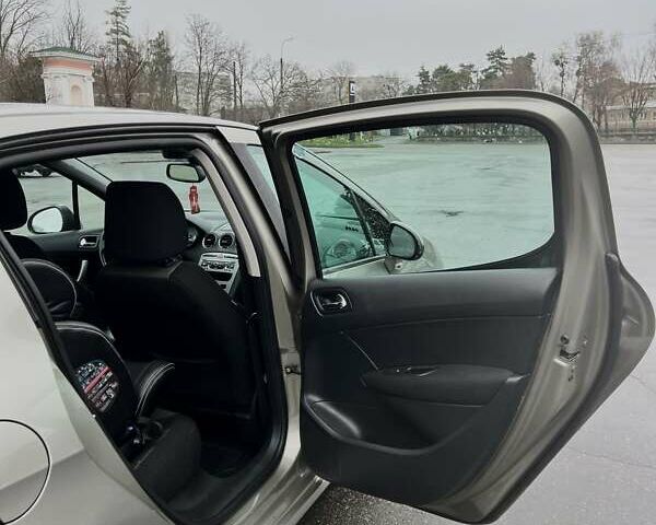 Бежевый Пежо 308, объемом двигателя 1.6 л и пробегом 246 тыс. км за 5900 $, фото 10 на Automoto.ua