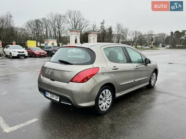 Бежевый Пежо 308, объемом двигателя 1.6 л и пробегом 246 тыс. км за 5900 $, фото 4 на Automoto.ua