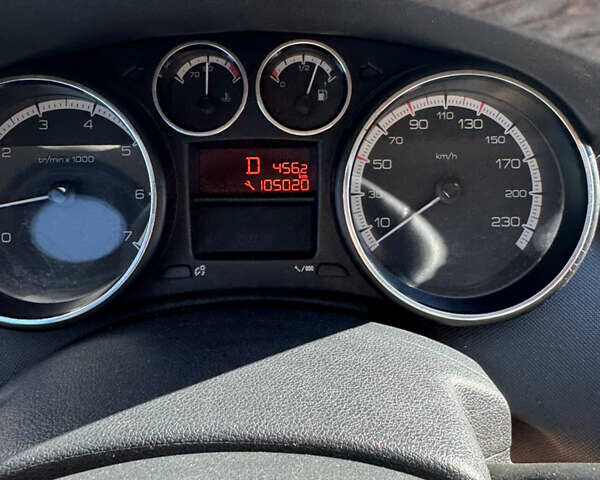 Бежевый Пежо 308, объемом двигателя 1.6 л и пробегом 105 тыс. км за 7200 $, фото 21 на Automoto.ua