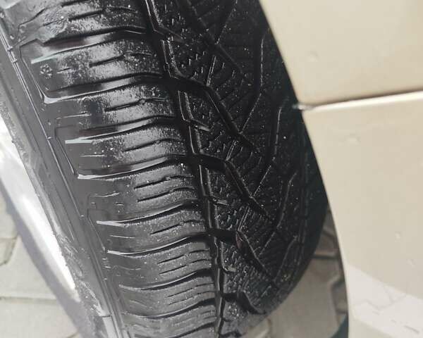 Бежевый Пежо 308, объемом двигателя 1.4 л и пробегом 133 тыс. км за 4400 $, фото 15 на Automoto.ua