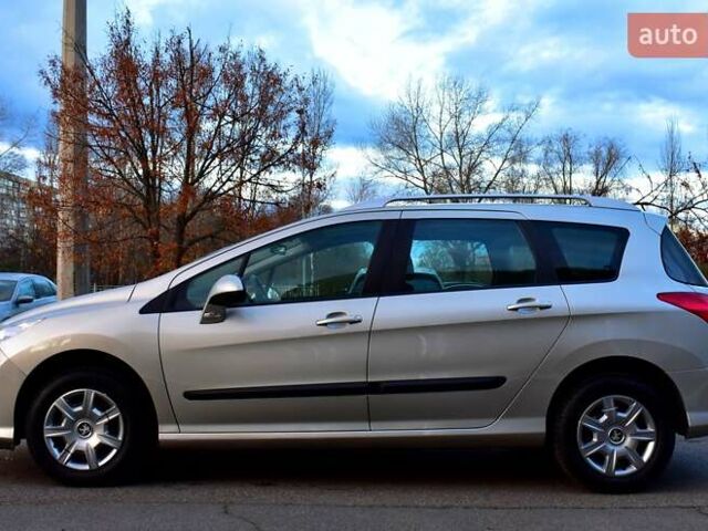 Бежевый Пежо 308, объемом двигателя 1.6 л и пробегом 176 тыс. км за 6400 $, фото 7 на Automoto.ua