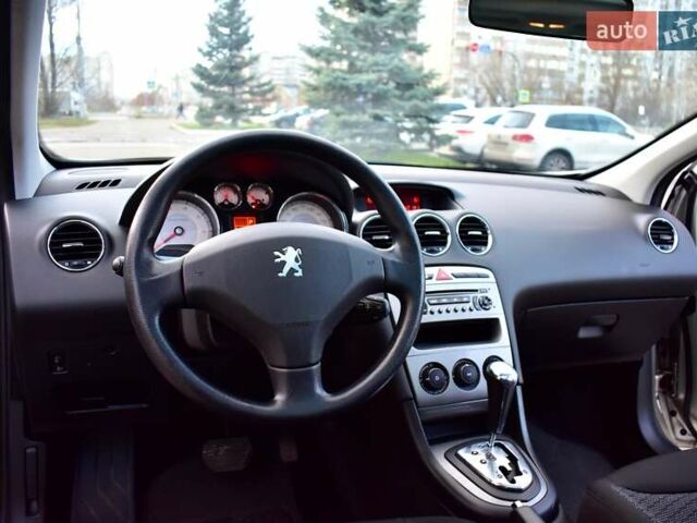 Бежевый Пежо 308, объемом двигателя 1.6 л и пробегом 176 тыс. км за 6400 $, фото 11 на Automoto.ua