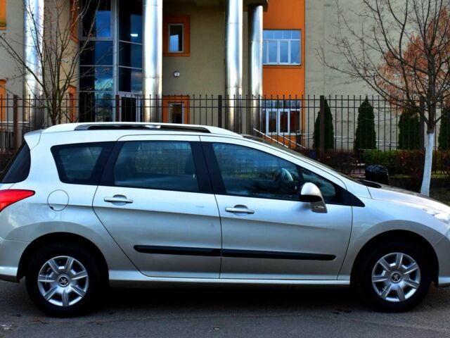 Бежевий Пежо 308, об'ємом двигуна 1.6 л та пробігом 176 тис. км за 6400 $, фото 3 на Automoto.ua