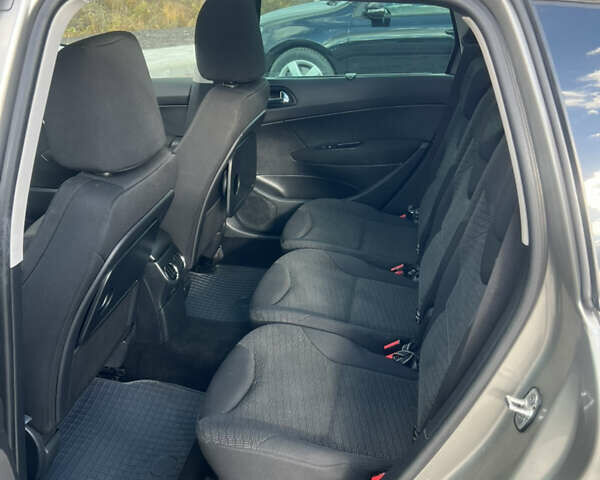 Бежевий Пежо 308, об'ємом двигуна 1.6 л та пробігом 213 тис. км за 6450 $, фото 20 на Automoto.ua