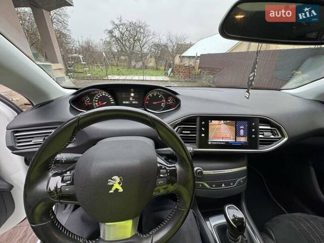 Бежевый Пежо 308, объемом двигателя 1.5 л и пробегом 157 тыс. км за 11800 $, фото 5 на Automoto.ua