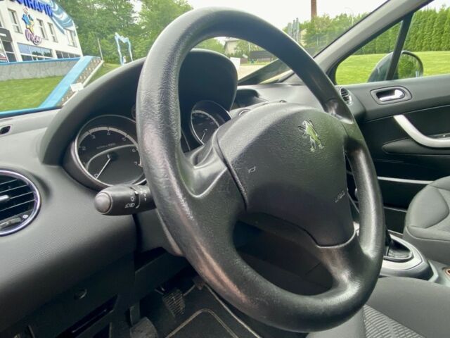Чорний Пежо 308, об'ємом двигуна 1.4 л та пробігом 165 тис. км за 4850 $, фото 18 на Automoto.ua