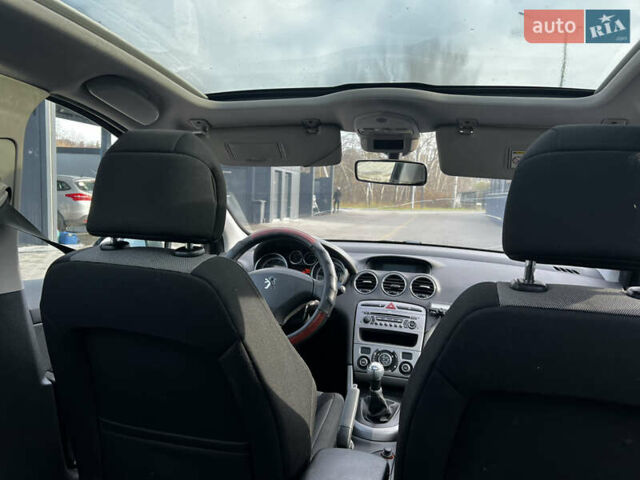 Черный Пежо 308, объемом двигателя 1.6 л и пробегом 260 тыс. км за 4600 $, фото 14 на Automoto.ua