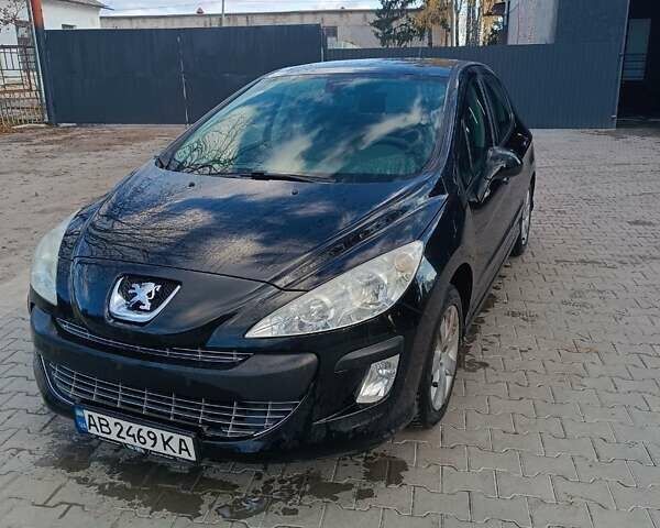 Черный Пежо 308, объемом двигателя 1.6 л и пробегом 240 тыс. км за 6200 $, фото 4 на Automoto.ua