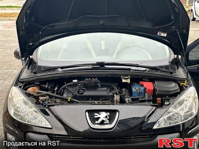 Черный Пежо 308, объемом двигателя 1.6 л и пробегом 226 тыс. км за 5500 $, фото 3 на Automoto.ua