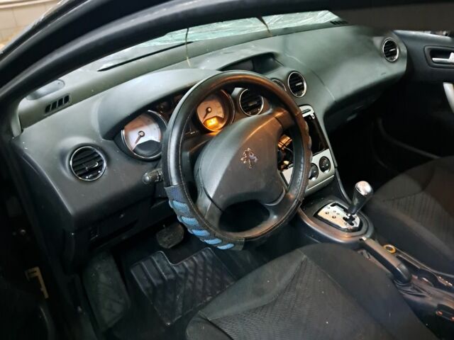 Черный Пежо 308, объемом двигателя 0 л и пробегом 230 тыс. км за 1350 $, фото 3 на Automoto.ua