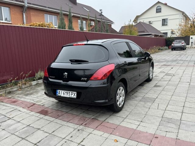Черный Пежо 308, объемом двигателя 1.6 л и пробегом 157 тыс. км за 5200 $, фото 7 на Automoto.ua