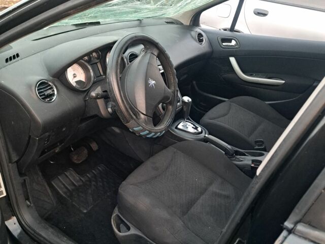 Черный Пежо 308, объемом двигателя 0 л и пробегом 230 тыс. км за 1350 $, фото 17 на Automoto.ua