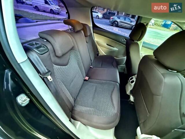 Черный Пежо 308, объемом двигателя 1.6 л и пробегом 166 тыс. км за 5400 $, фото 56 на Automoto.ua