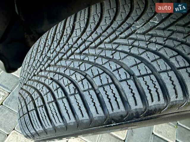 Черный Пежо 308, объемом двигателя 1.6 л и пробегом 166 тыс. км за 5400 $, фото 29 на Automoto.ua