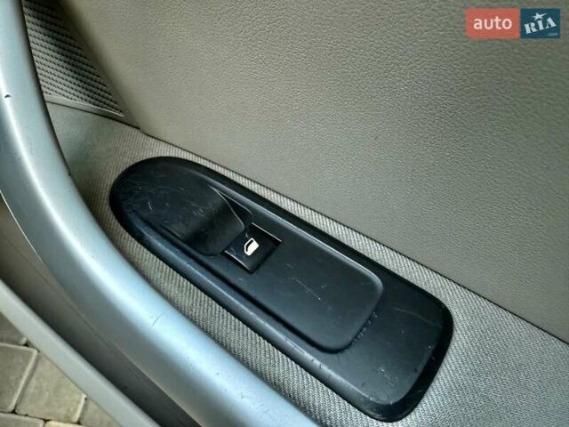 Черный Пежо 308, объемом двигателя 1.6 л и пробегом 166 тыс. км за 5400 $, фото 41 на Automoto.ua