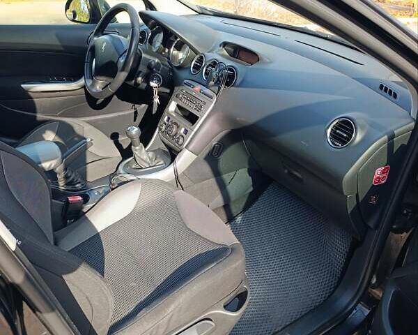 Черный Пежо 308, объемом двигателя 1.6 л и пробегом 185 тыс. км за 4900 $, фото 29 на Automoto.ua