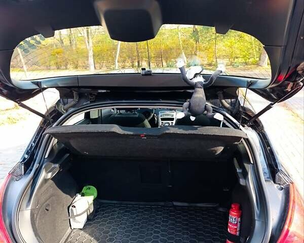 Черный Пежо 308, объемом двигателя 1.6 л и пробегом 185 тыс. км за 4900 $, фото 28 на Automoto.ua