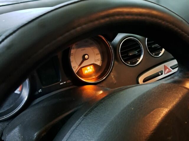 Черный Пежо 308, объемом двигателя 0 л и пробегом 230 тыс. км за 1350 $, фото 1 на Automoto.ua