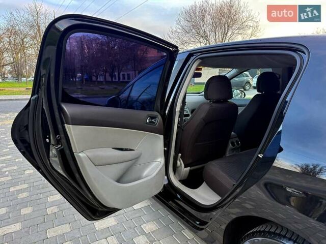 Черный Пежо 308, объемом двигателя 1.6 л и пробегом 166 тыс. км за 5400 $, фото 55 на Automoto.ua