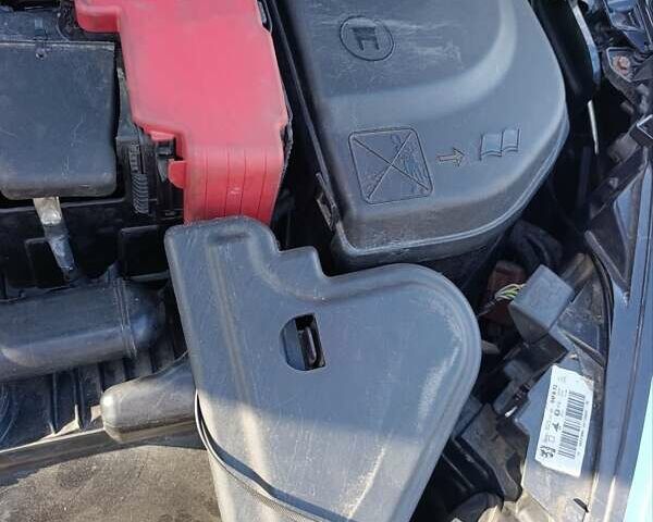 Черный Пежо 308, объемом двигателя 1.6 л и пробегом 185 тыс. км за 4900 $, фото 40 на Automoto.ua