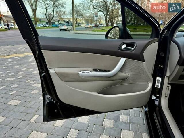 Черный Пежо 308, объемом двигателя 1.6 л и пробегом 166 тыс. км за 5400 $, фото 33 на Automoto.ua