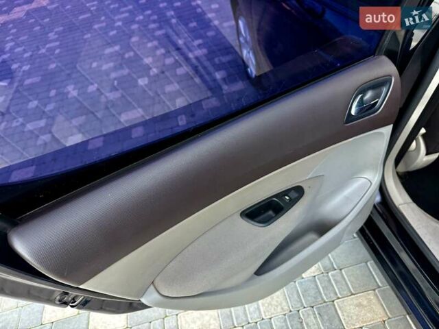 Черный Пежо 308, объемом двигателя 1.6 л и пробегом 166 тыс. км за 5400 $, фото 58 на Automoto.ua