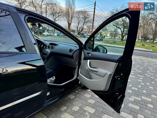 Черный Пежо 308, объемом двигателя 1.6 л и пробегом 166 тыс. км за 5400 $, фото 38 на Automoto.ua