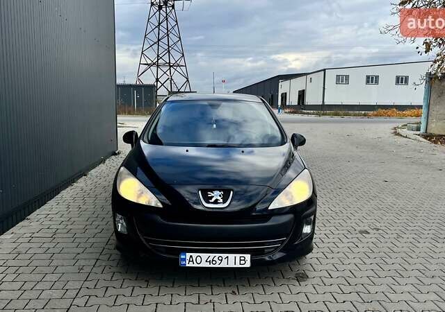 Чорний Пежо 308, об'ємом двигуна 1.6 л та пробігом 183 тис. км за 5000 $, фото 1 на Automoto.ua