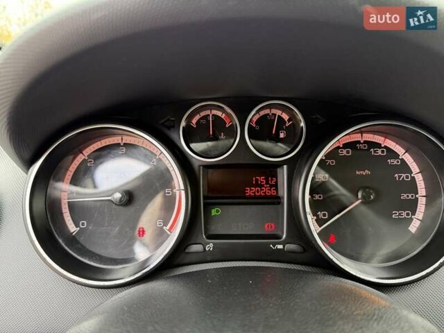 Черный Пежо 308, объемом двигателя 1.56 л и пробегом 320 тыс. км за 5300 $, фото 15 на Automoto.ua