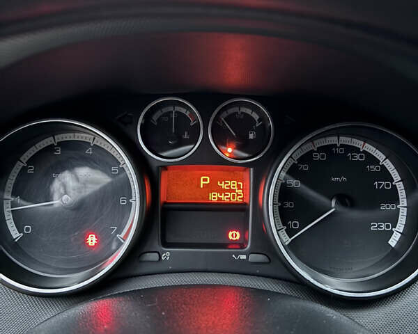 Черный Пежо 308, объемом двигателя 1.6 л и пробегом 184 тыс. км за 5899 $, фото 6 на Automoto.ua