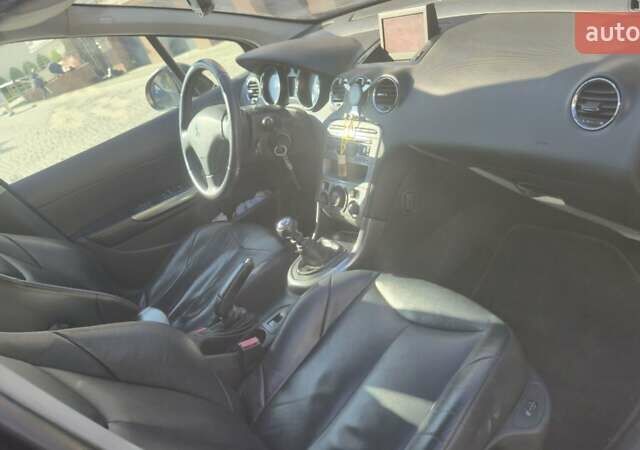 Чорний Пежо 308, об'ємом двигуна 1.6 л та пробігом 225 тис. км за 4600 $, фото 8 на Automoto.ua