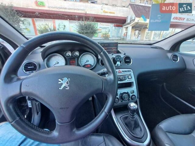 Чорний Пежо 308, об'ємом двигуна 1.6 л та пробігом 225 тис. км за 4600 $, фото 23 на Automoto.ua