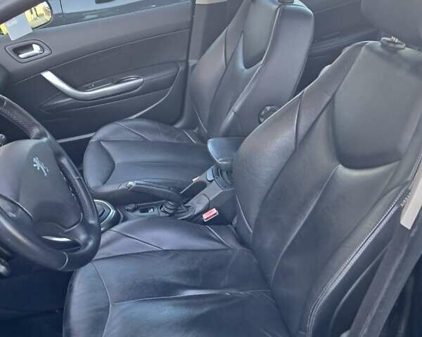 Чорний Пежо 308, об'ємом двигуна 1.6 л та пробігом 225 тис. км за 4600 $, фото 22 на Automoto.ua