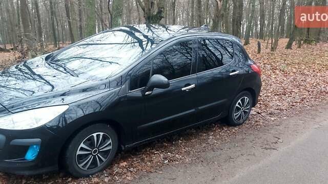 Черный Пежо 308, объемом двигателя 1.6 л и пробегом 288 тыс. км за 5350 $, фото 1 на Automoto.ua