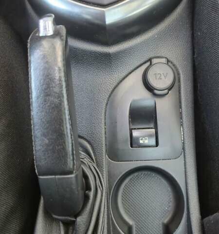 Чорний Пежо 308, об'ємом двигуна 1.6 л та пробігом 225 тис. км за 4600 $, фото 26 на Automoto.ua