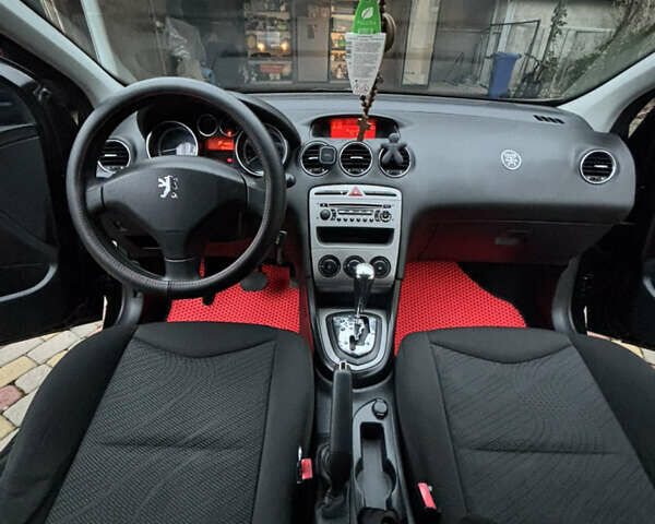 Черный Пежо 308, объемом двигателя 1.6 л и пробегом 184 тыс. км за 5899 $, фото 4 на Automoto.ua