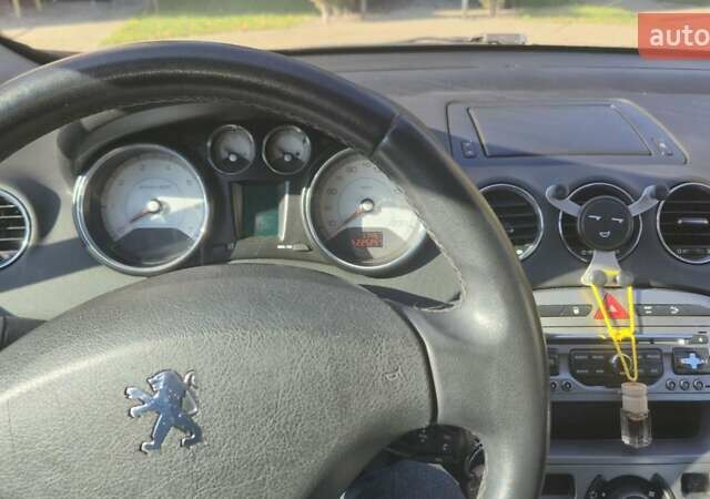 Чорний Пежо 308, об'ємом двигуна 1.6 л та пробігом 225 тис. км за 4600 $, фото 12 на Automoto.ua