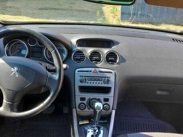 Чорний Пежо 308, об'ємом двигуна 1.6 л та пробігом 193 тис. км за 6000 $, фото 3 на Automoto.ua