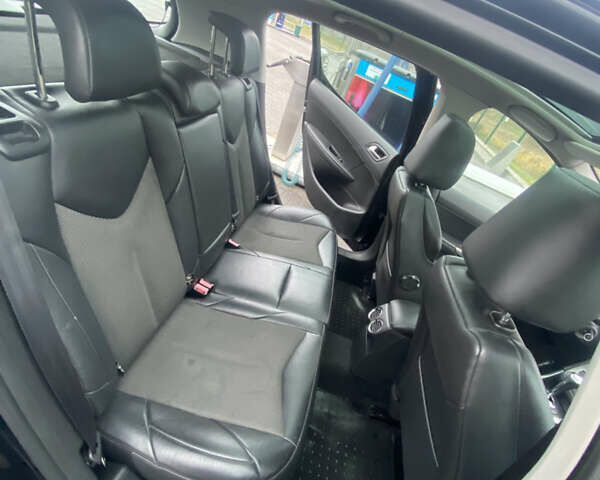 Черный Пежо 308, объемом двигателя 1.6 л и пробегом 162 тыс. км за 7400 $, фото 7 на Automoto.ua