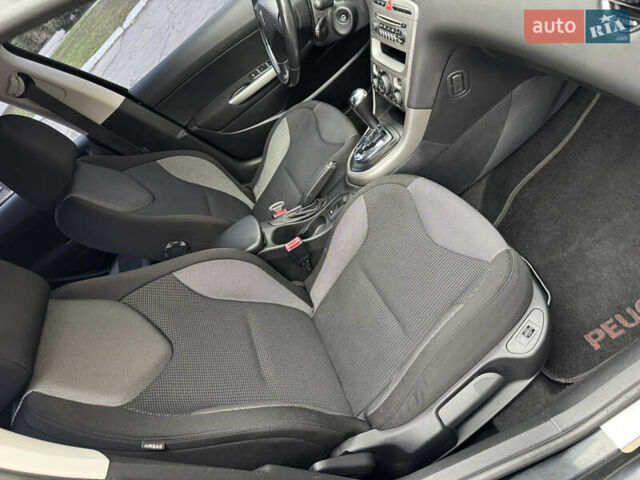 Чорний Пежо 308, об'ємом двигуна 1.6 л та пробігом 160 тис. км за 7300 $, фото 17 на Automoto.ua