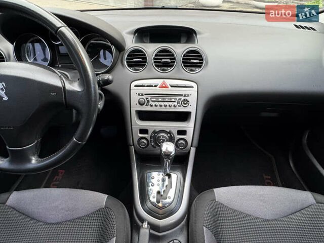 Чорний Пежо 308, об'ємом двигуна 1.6 л та пробігом 160 тис. км за 7300 $, фото 19 на Automoto.ua